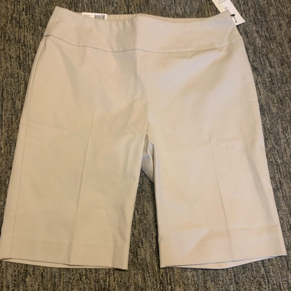 crown & ivy Pants - NWT Crown and Ivy Shorts‎